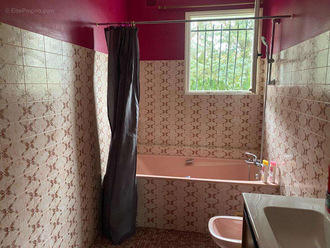 Maison à POULIGNY-SAINT-PIERRE