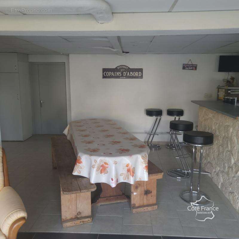 Maison à SAINT-JEAN-DE-DAYE