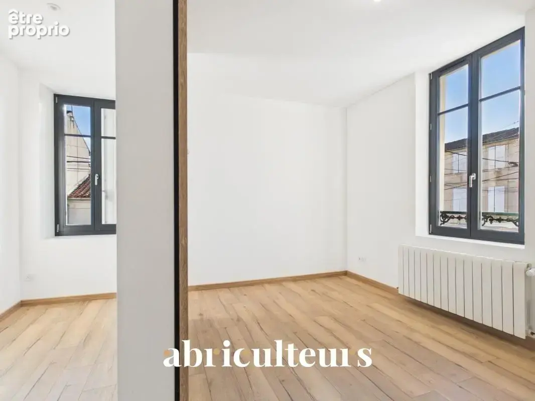 Maison avec extérieur et rénovation récente en vente à Cognac 16100 - photo 7