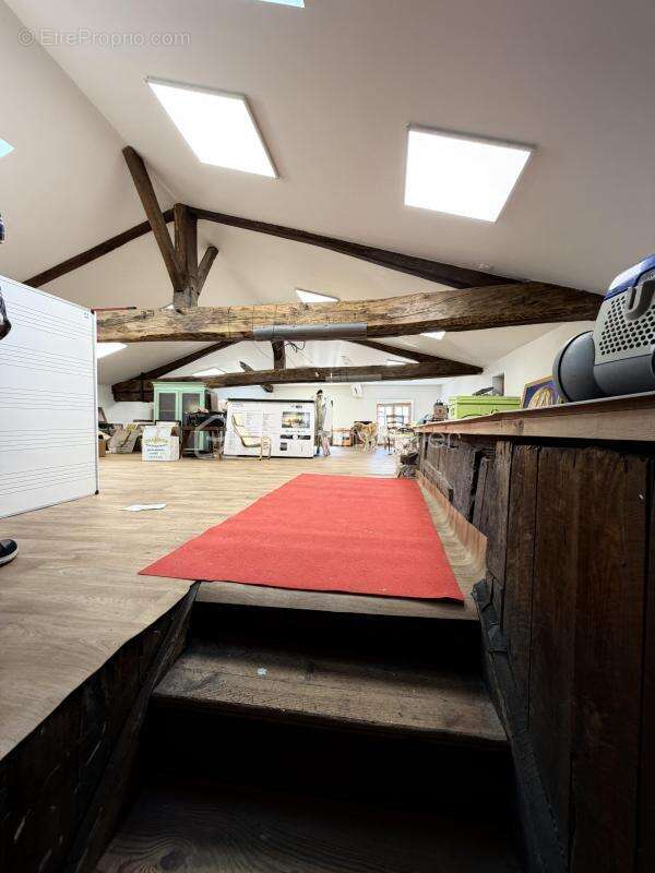 Appartement à RENAISON