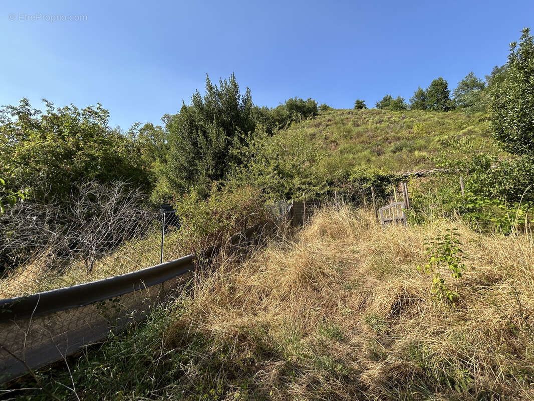 Maison de village avec jardin au centre de rivolet - photo 13