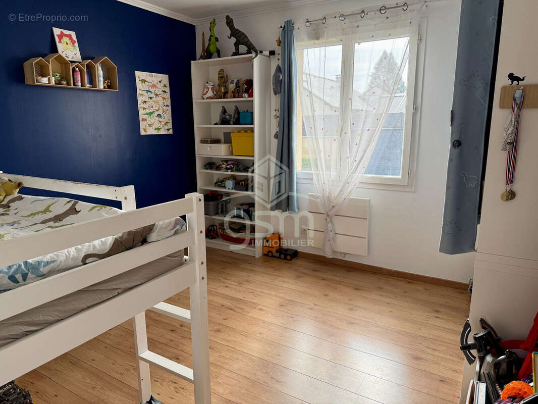 Maison à SAINT-BRANCHS