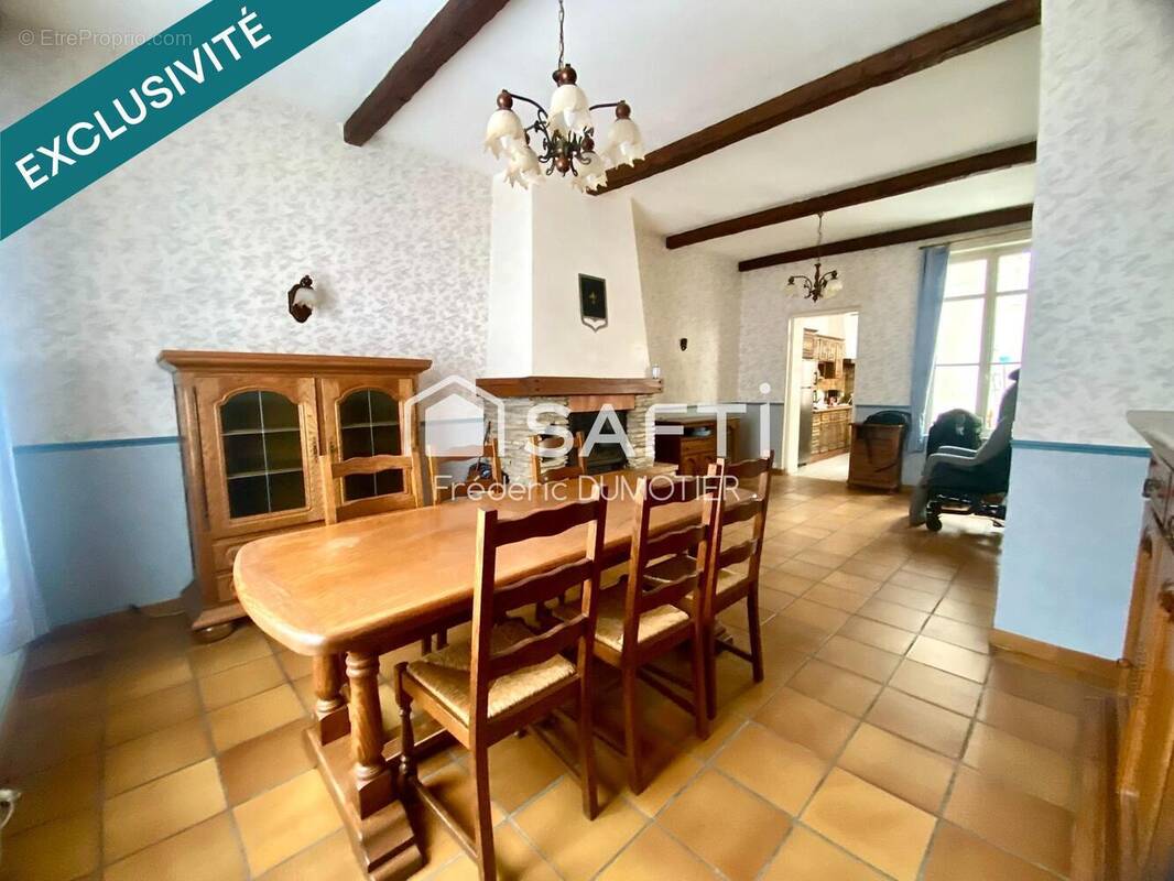 Photo 1 - Maison à SAINT-QUENTIN