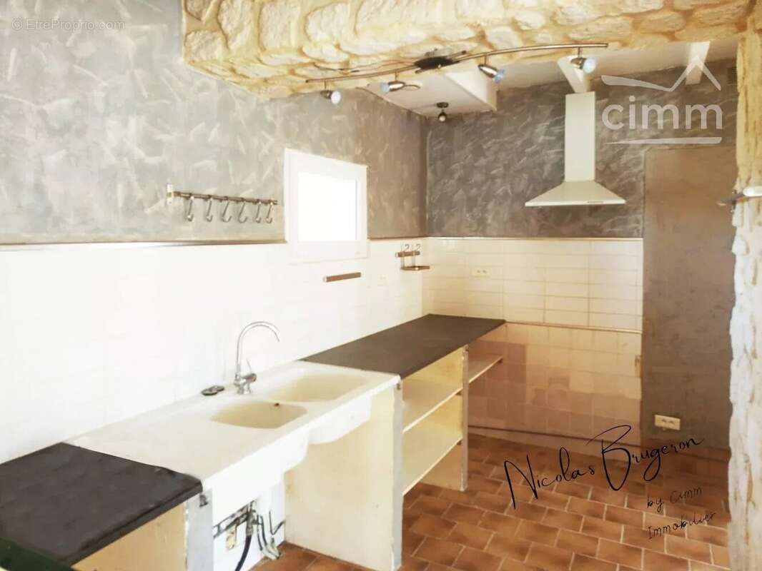 En exclusivité – deux maisons, revenu locatif immédiat et 1 505 m² de terrain - photo 13