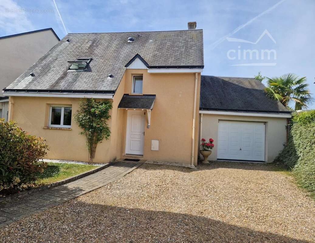 Maison à BALLAN-MIRE
