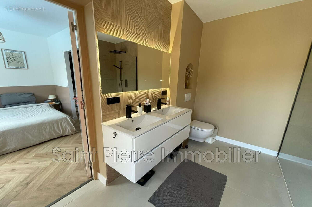 Maison à CAGNES-SUR-MER