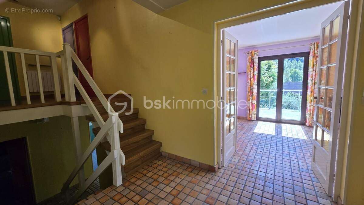 Maison de Charme avec un Fort Potentiel à Catenay !!! - photo 10