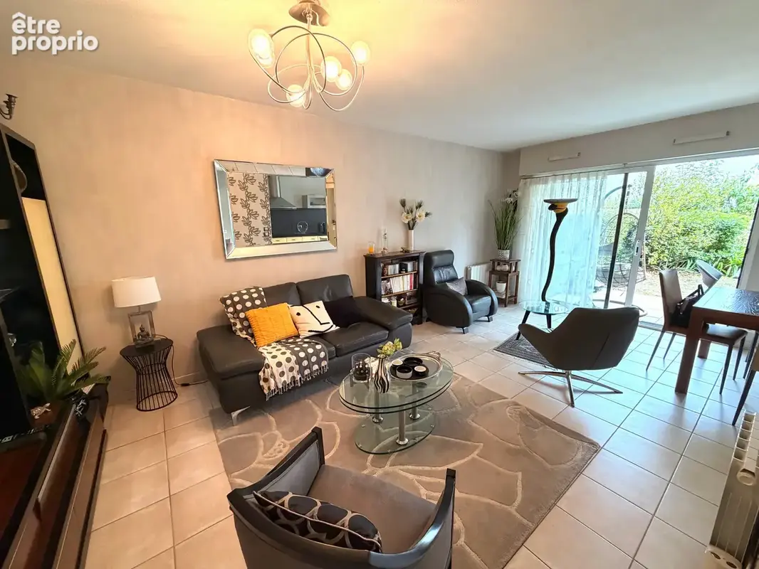 Appartement 2 pièces 47 m2 sur le port de Vannes avec jardin et terrasse - photo 9