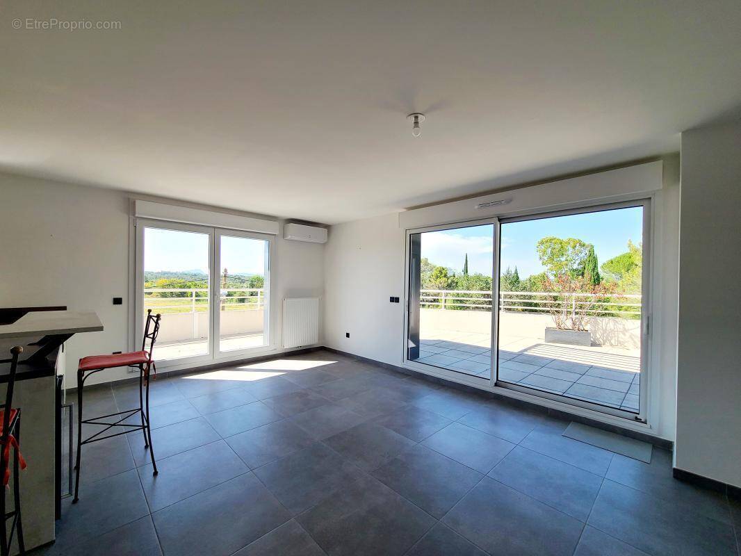 Appartement à BAILLARGUES
