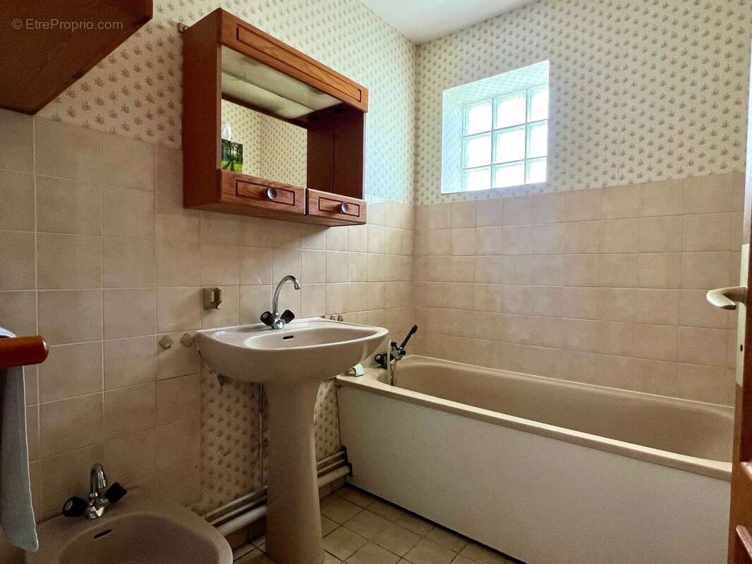 Maison à EZY-SUR-EURE