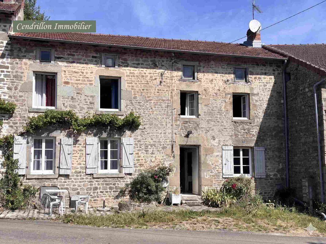 Charmante maison en pierres, au coeur d'un village au calme, avec jardin privatif + terrain arboré. A 5 minute - photo 28