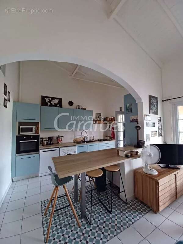 Appartement à LE GOSIER