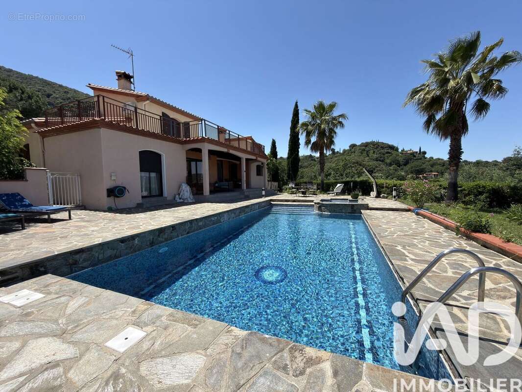 Photo 2 - Maison à CERET
