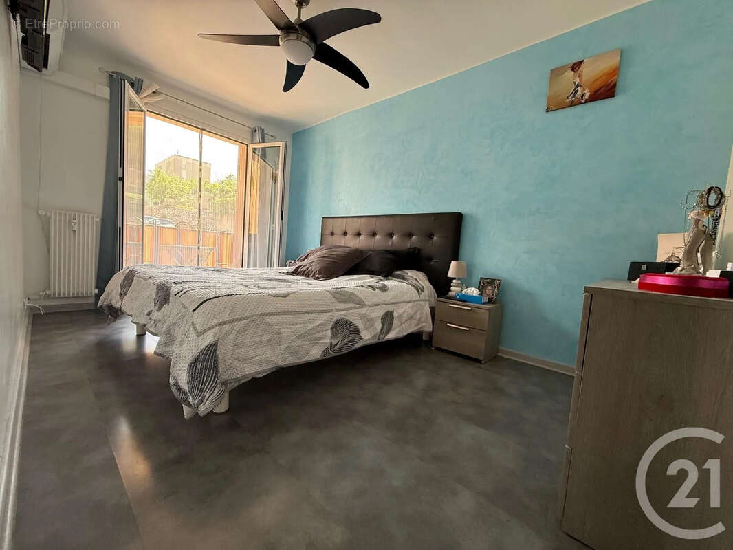 Appartement à ROQUEBRUNE-CAP-MARTIN