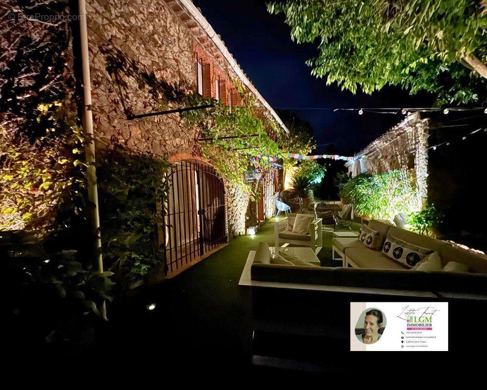 Maison à PLAN-DE-LA-TOUR