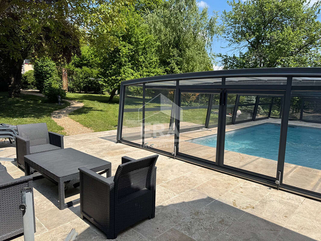 Maison à COURLON-SUR-YONNE