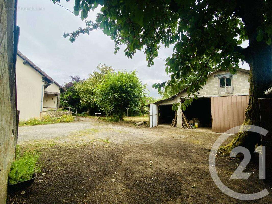 Maison 230 m² à La Porcherie  - photo 28