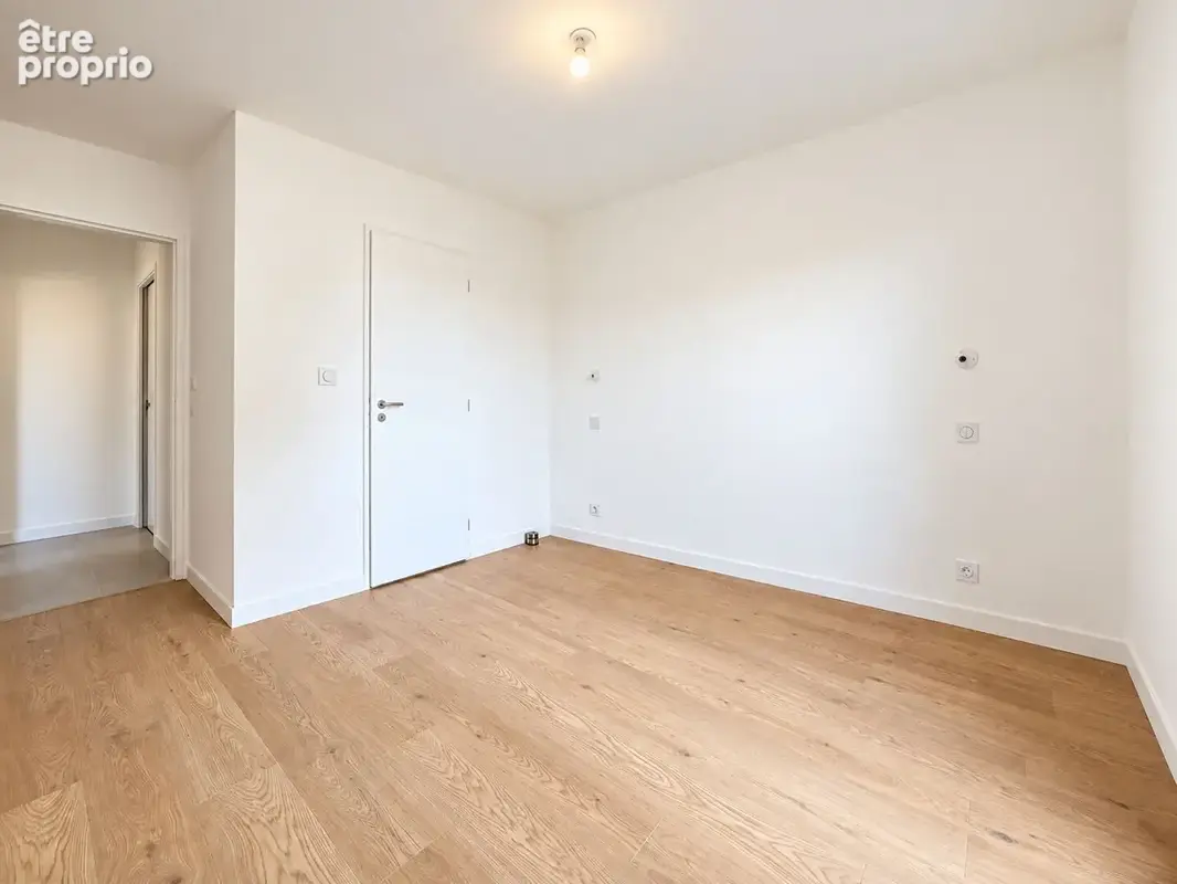 Belle maison contemporaine 6 pièces 122 m²  - en impasse ROMILLE - photo 5
