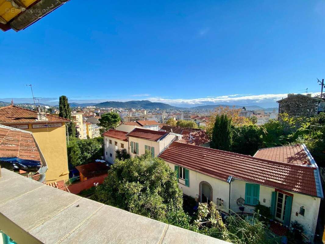   - Appartement à NICE