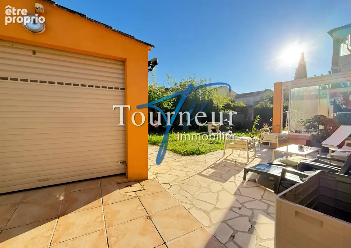 Rare villa plain pied hypercentre proximite immediate du port - photo 2