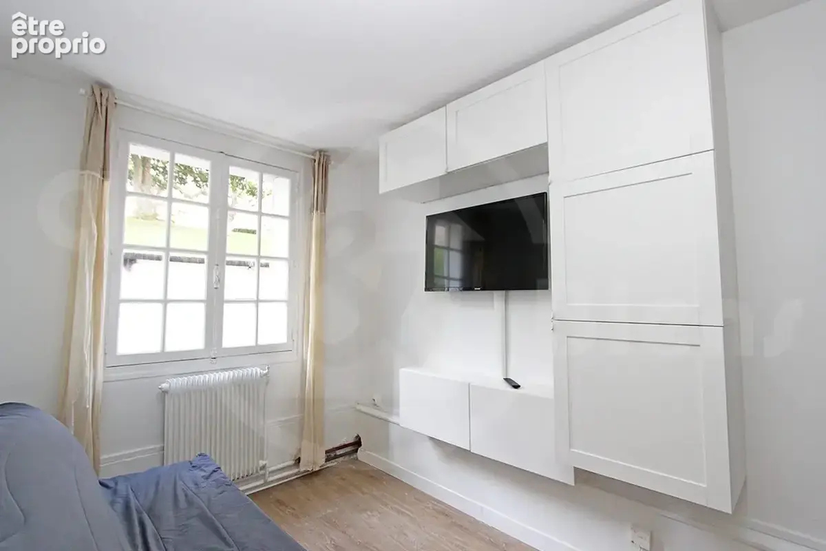 Appartement 1 pièce 17 m² à vendre à Versailles (78000) - photo 4
