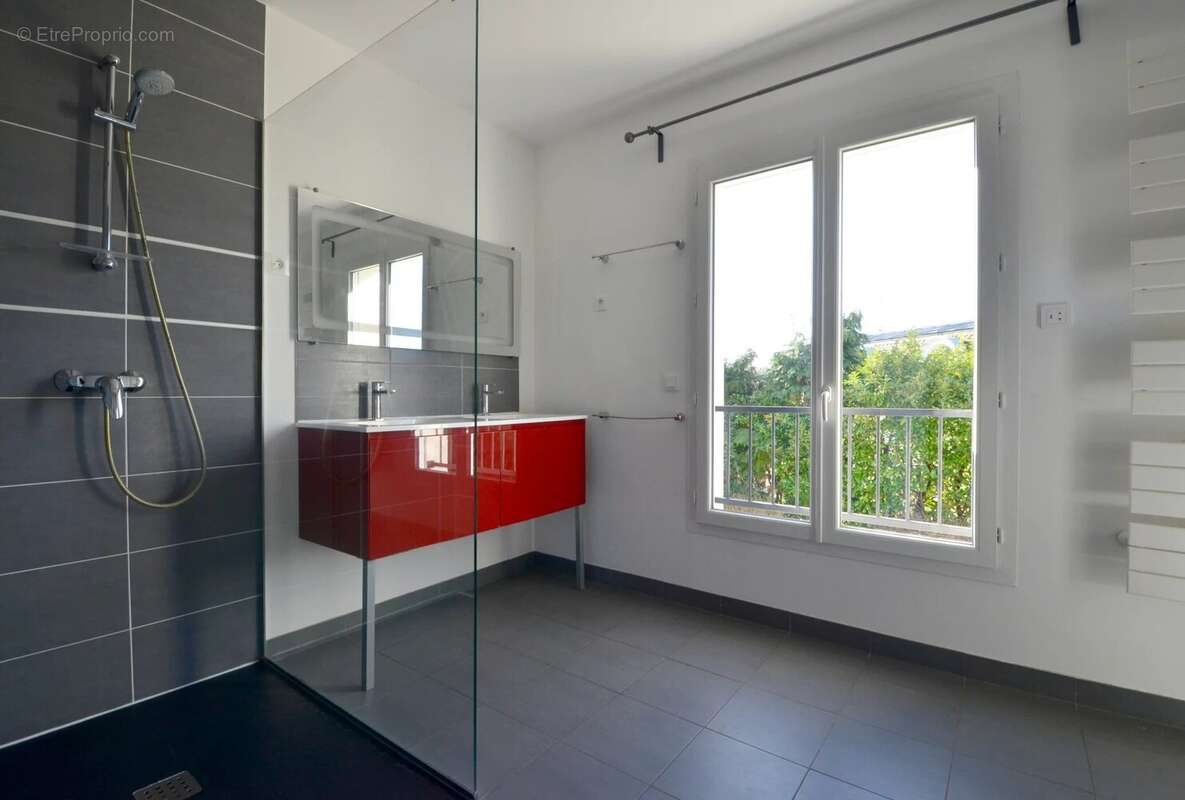 Maison à CROISSY-SUR-SEINE