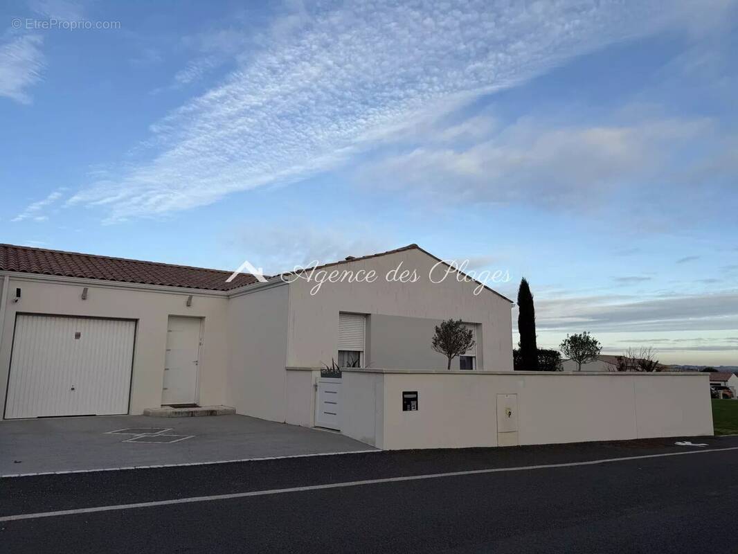 Maison à MESCHERS-SUR-GIRONDE