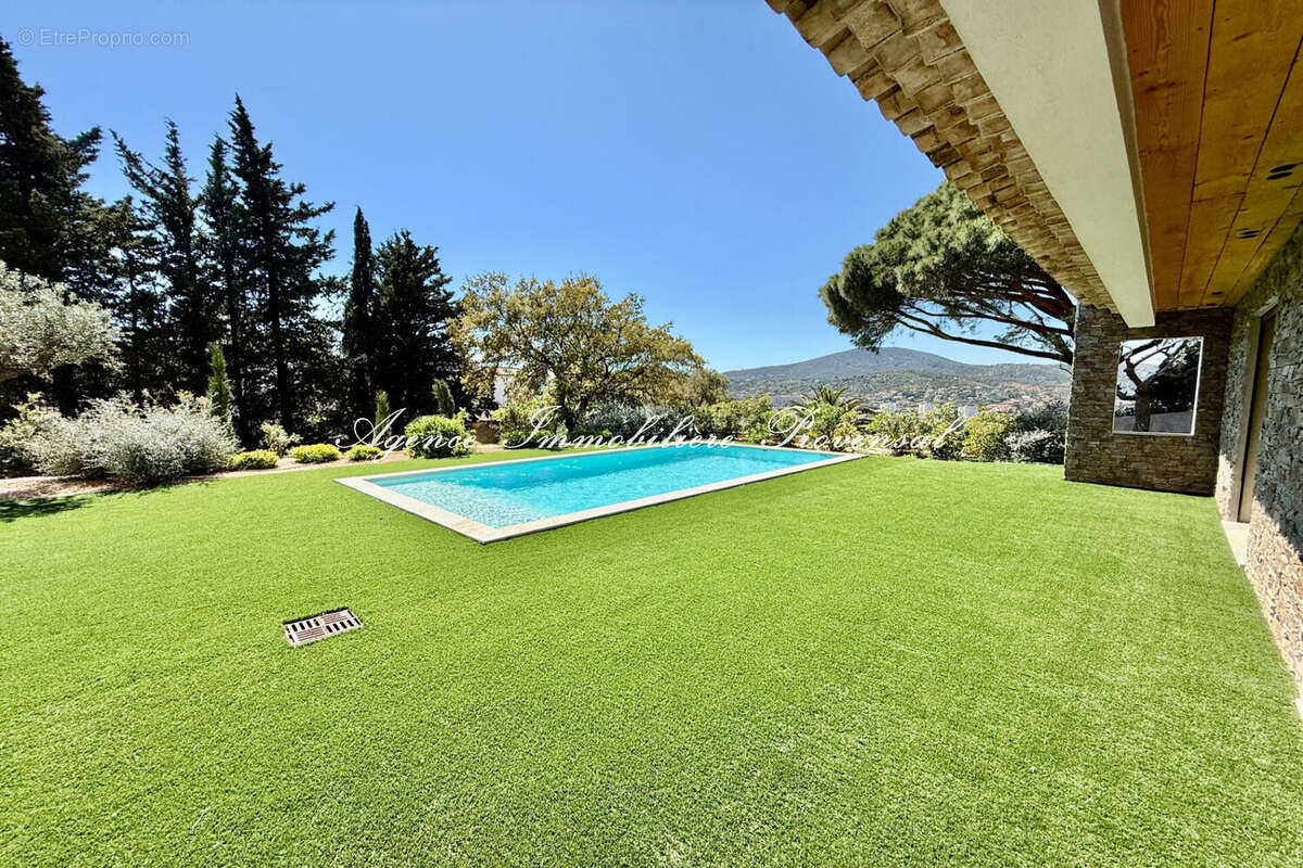 Maison à SAINTE-MAXIME