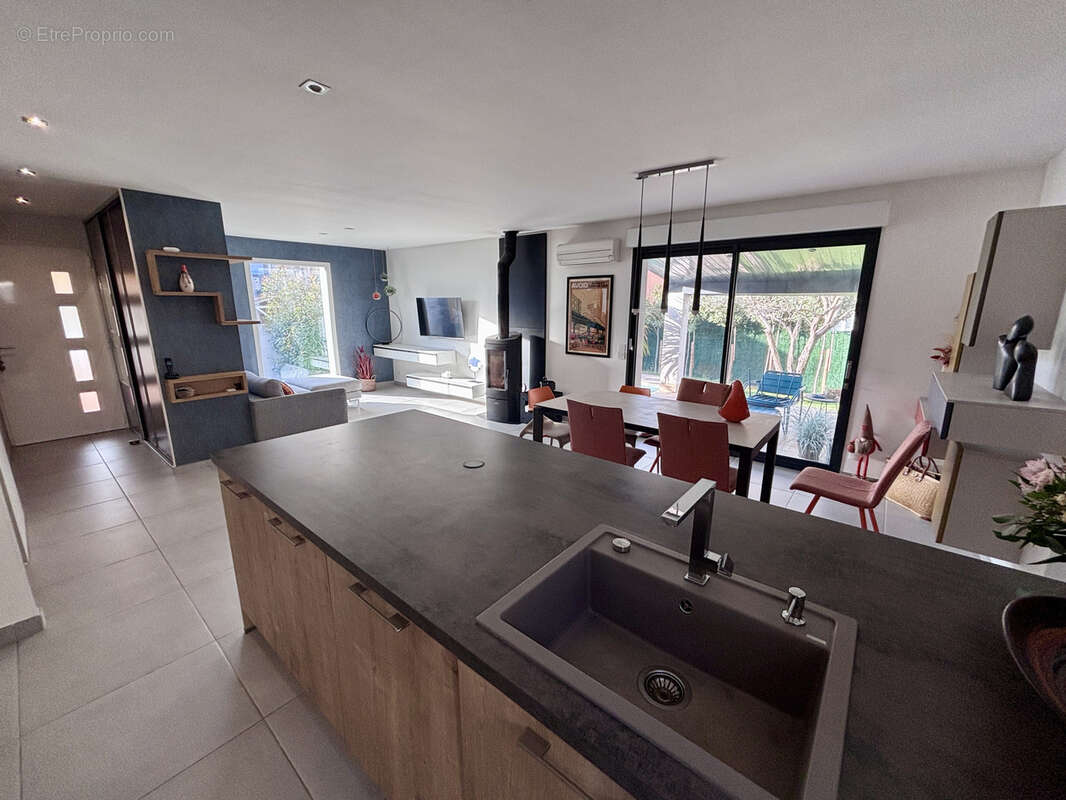 Maison à PRADES-LE-LEZ