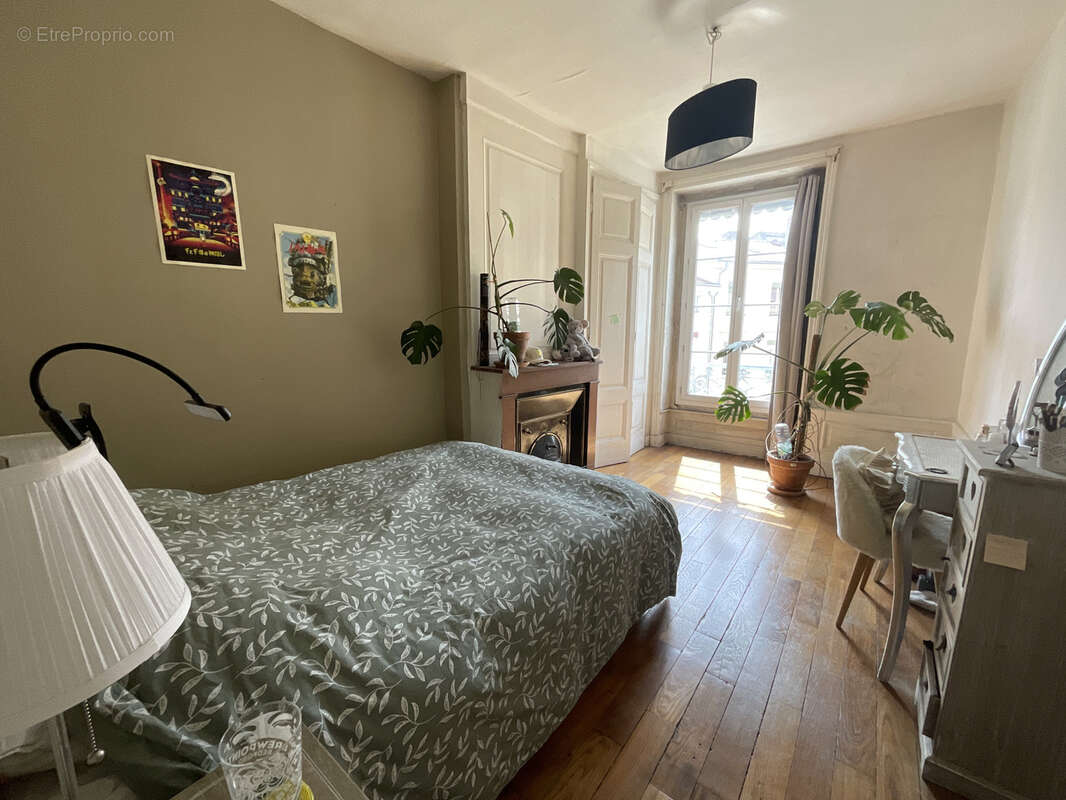 Appartement à LYON-3E