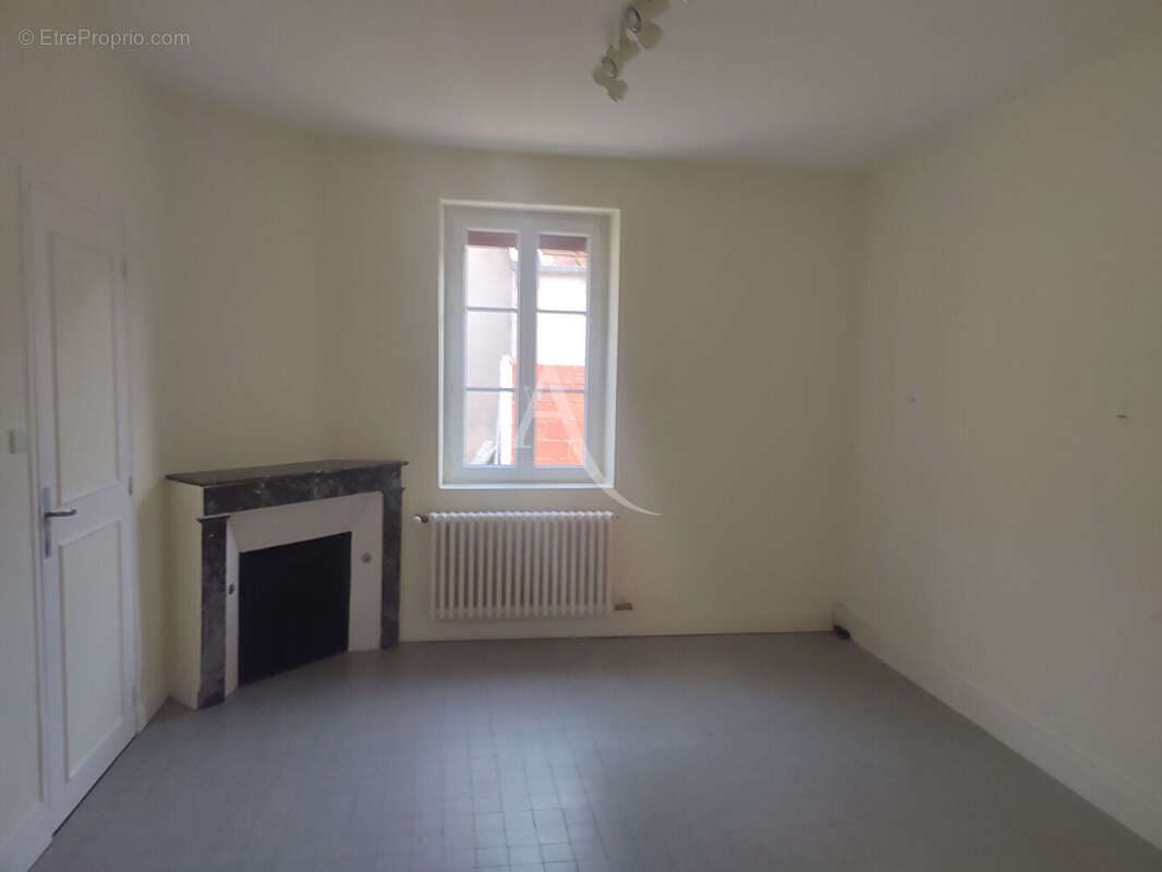 Maison à LAMOTTE-BEUVRON