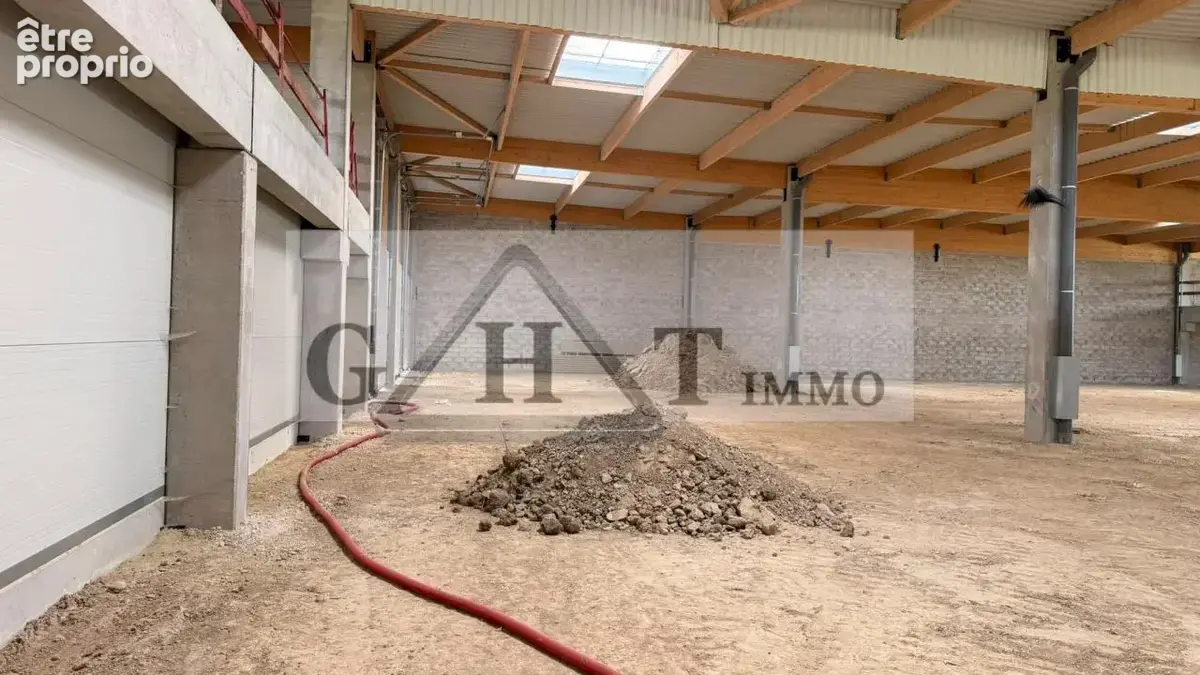 A vendre 3537 m² entrepot et bureaux a tremblay en france - photo 10