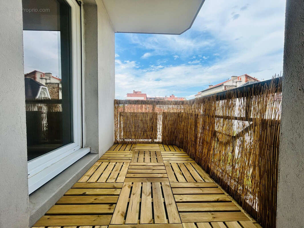 Appartement à SAINT-ETIENNE