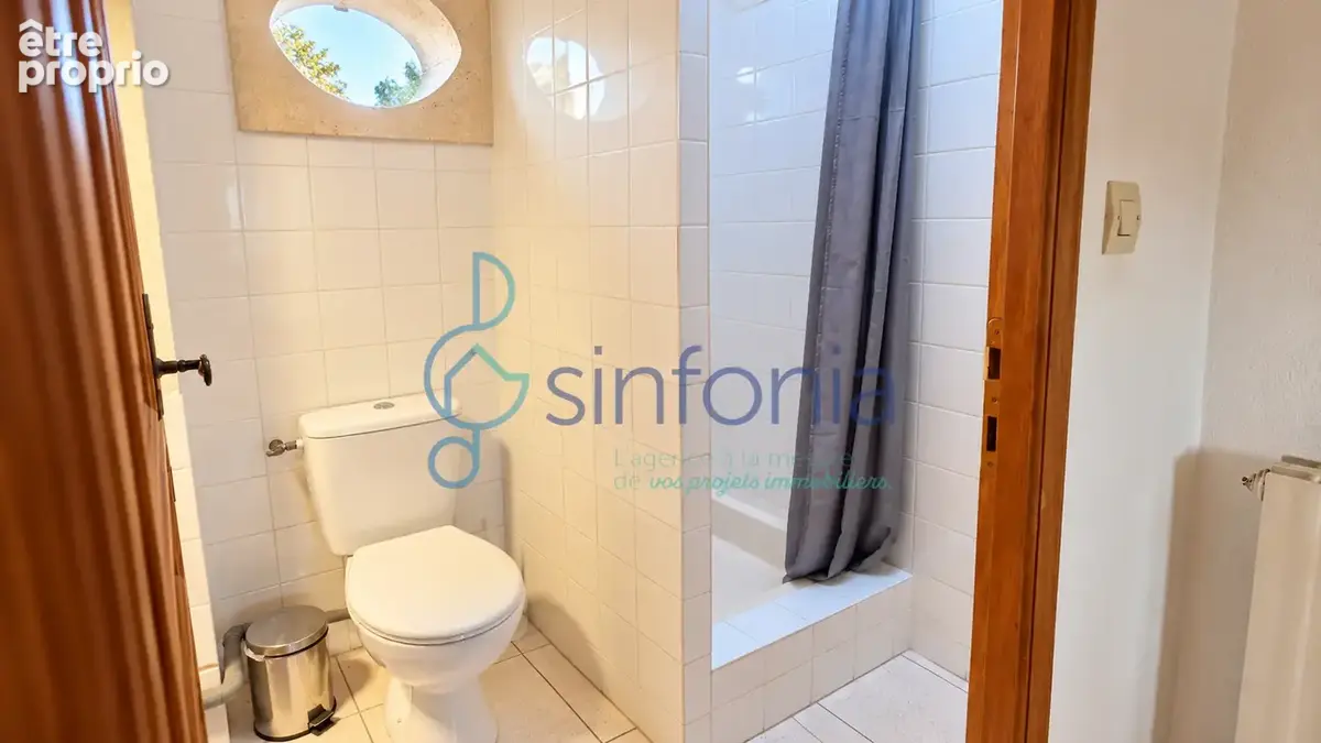 À 6 km d’Uzès  Villa familiale de 155 m2, 4 chambres, jardin arboré et piscine - photo 13
