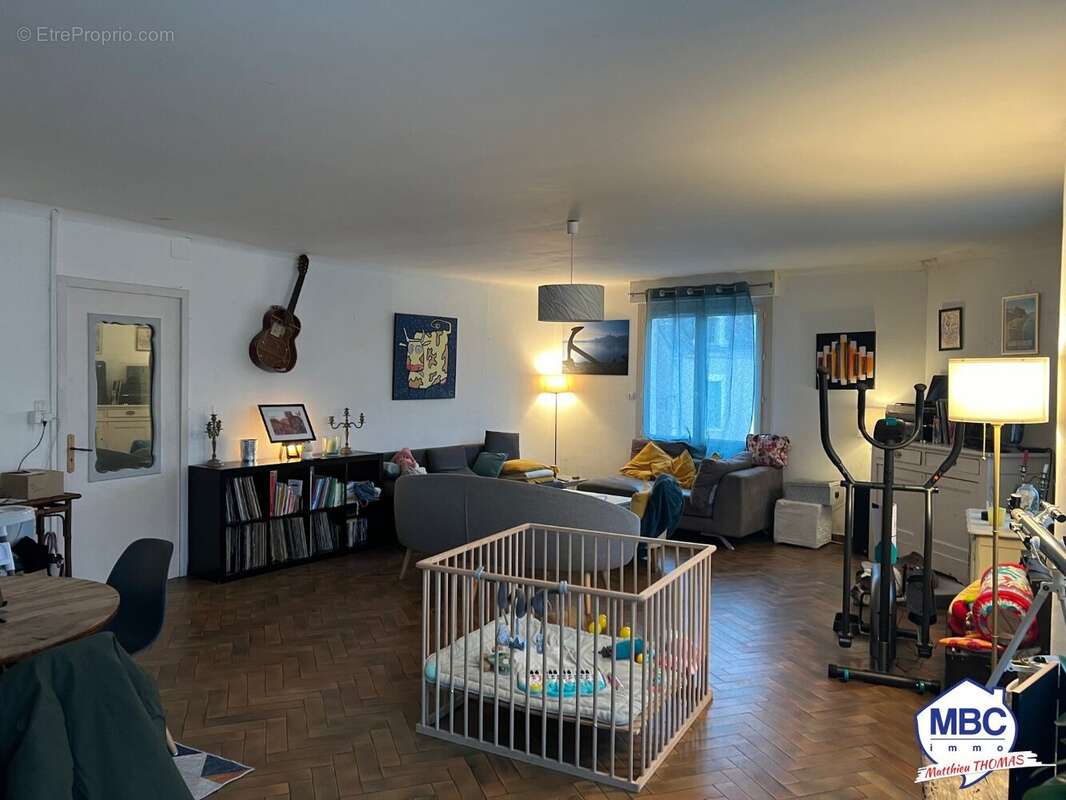 Maison à SAINT-FLORENT-LE-VIEIL