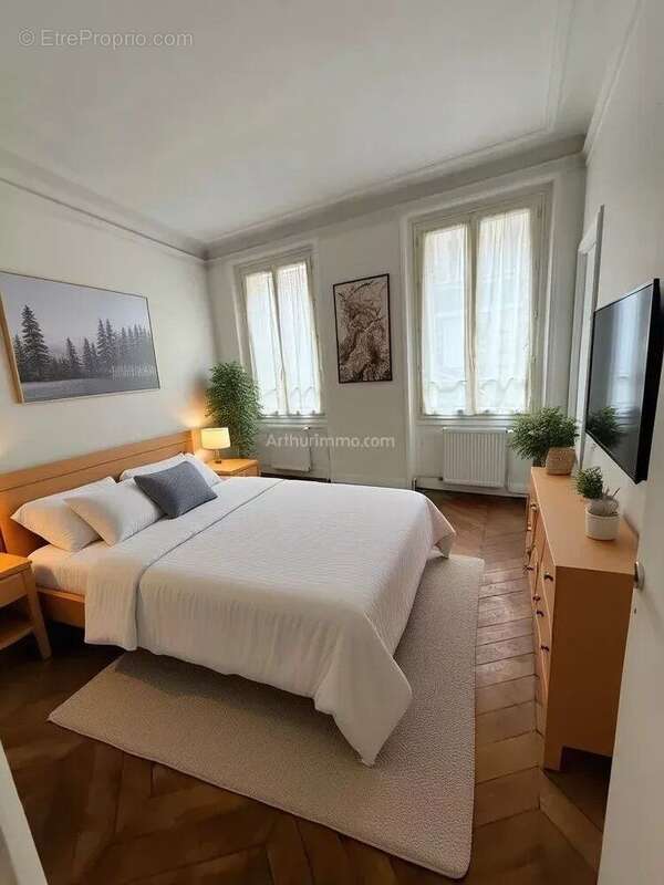 Appartement à PARIS-5E