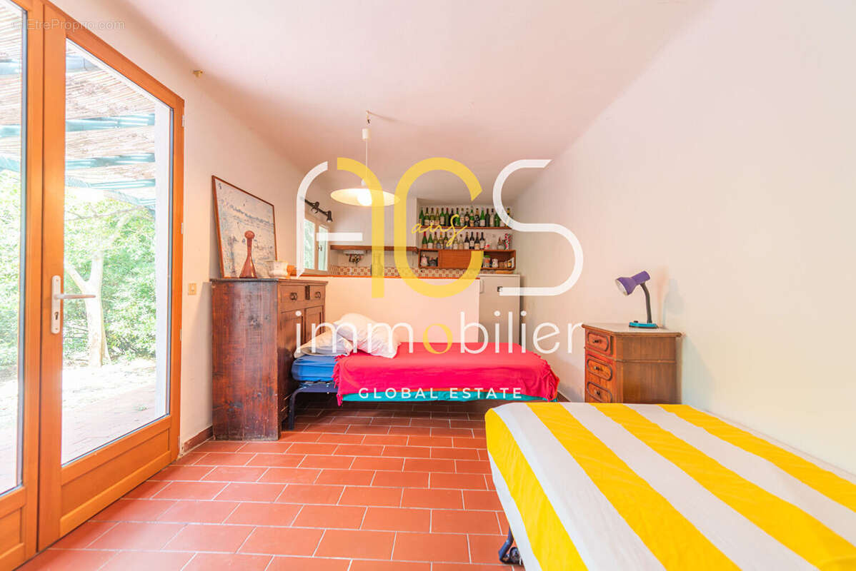 Maison à ENSUES-LA-REDONNE