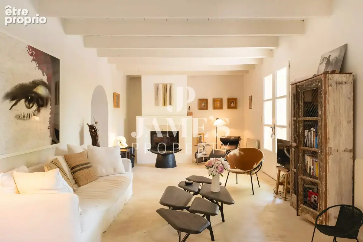 Maison 10 pièces 254 m² à vendre à Paradou (13520) - photo 9