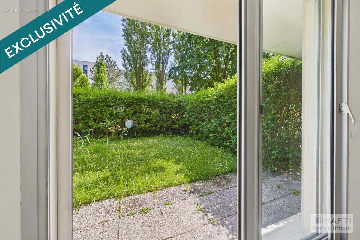 Photo 2 - Appartement à COURBEVOIE
