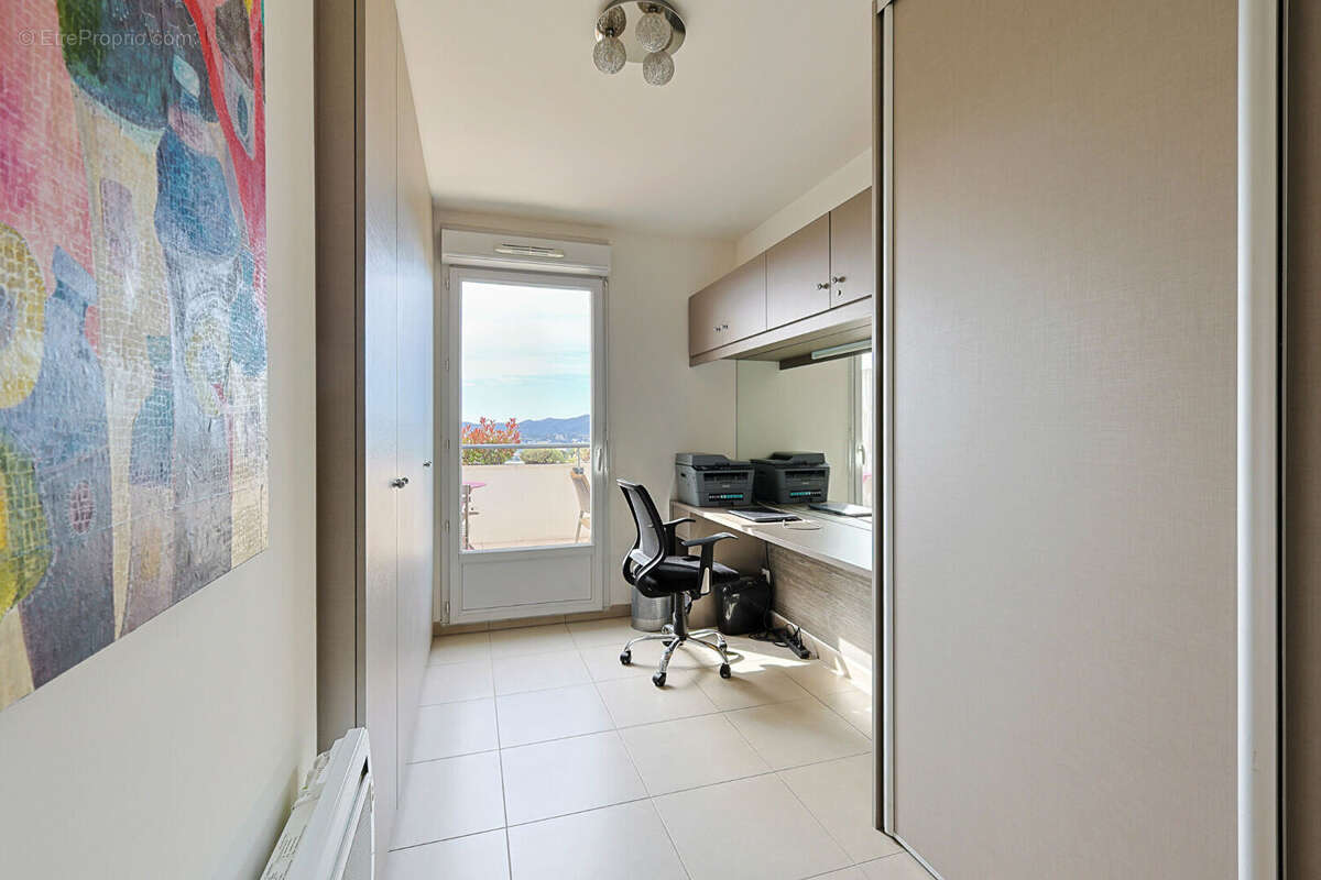 Appartement à MARSEILLE-13E
