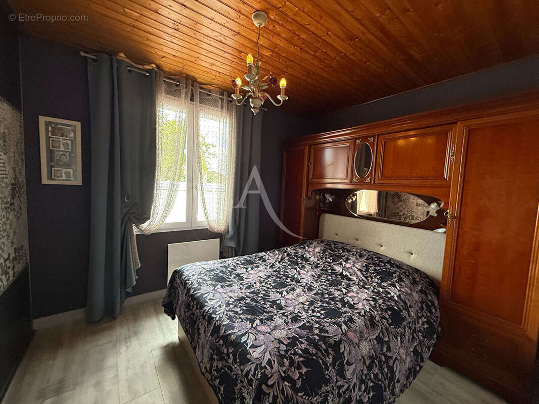 Maison à L&#039;AIGUILLON-SUR-VIE