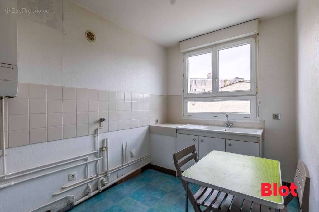 Appartement à FOUGERES