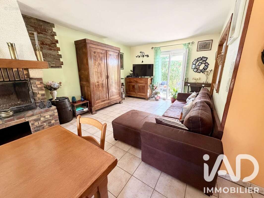 Maison 89 m² à Ondreville-Sur-Essonne  - photo 4