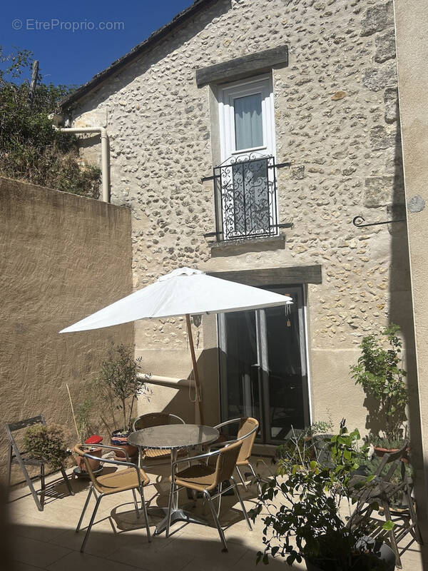 Maison à SAINT-VINCENT-DE-CONNEZAC