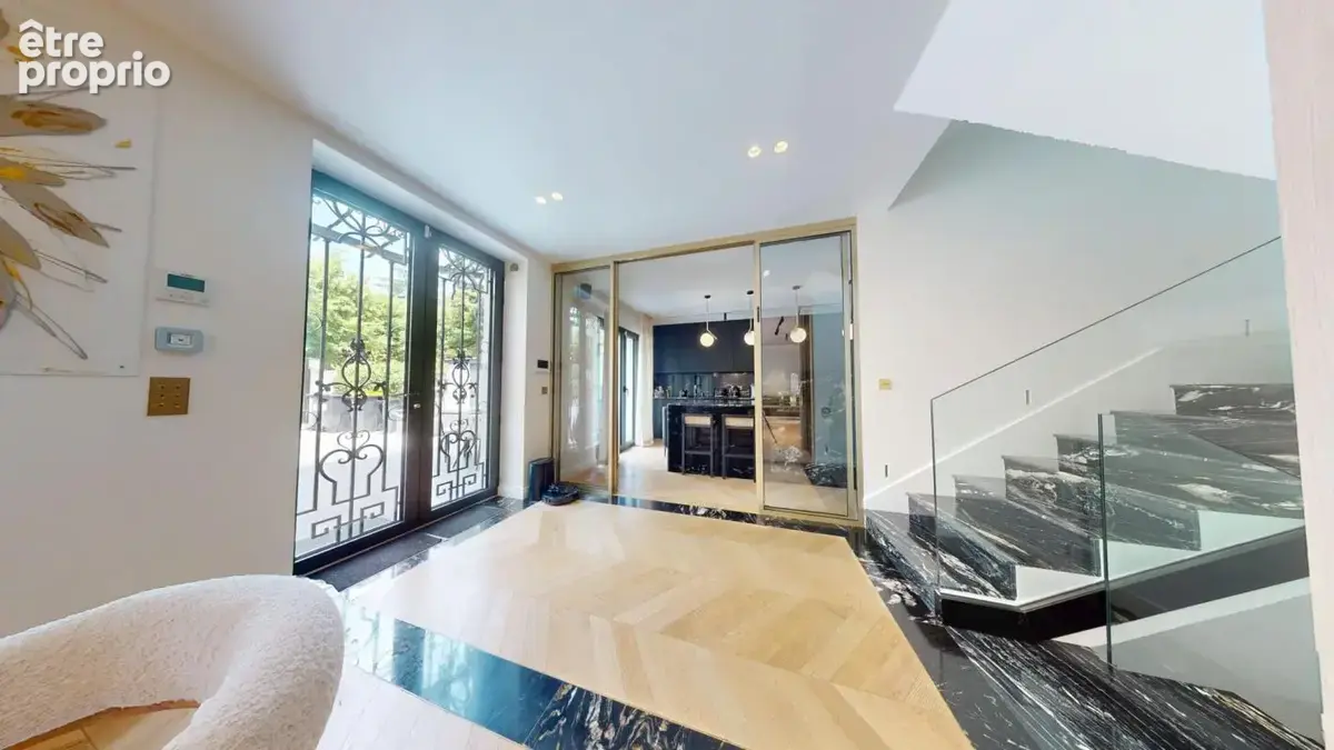 Hotel Particulier-Triangle d'or La Varenne - photo 2