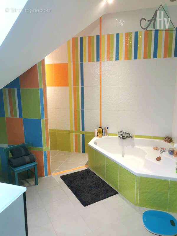 Maison à COULOMMIERS