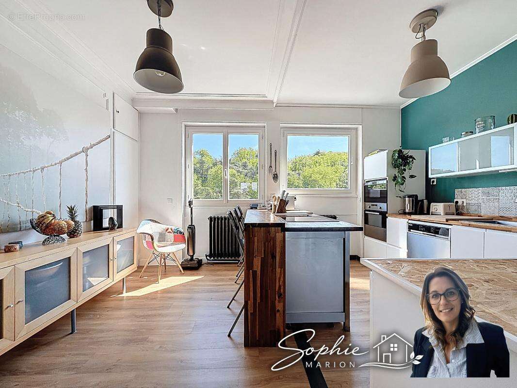 Appartement à SAINTE-FOY-LES-LYON