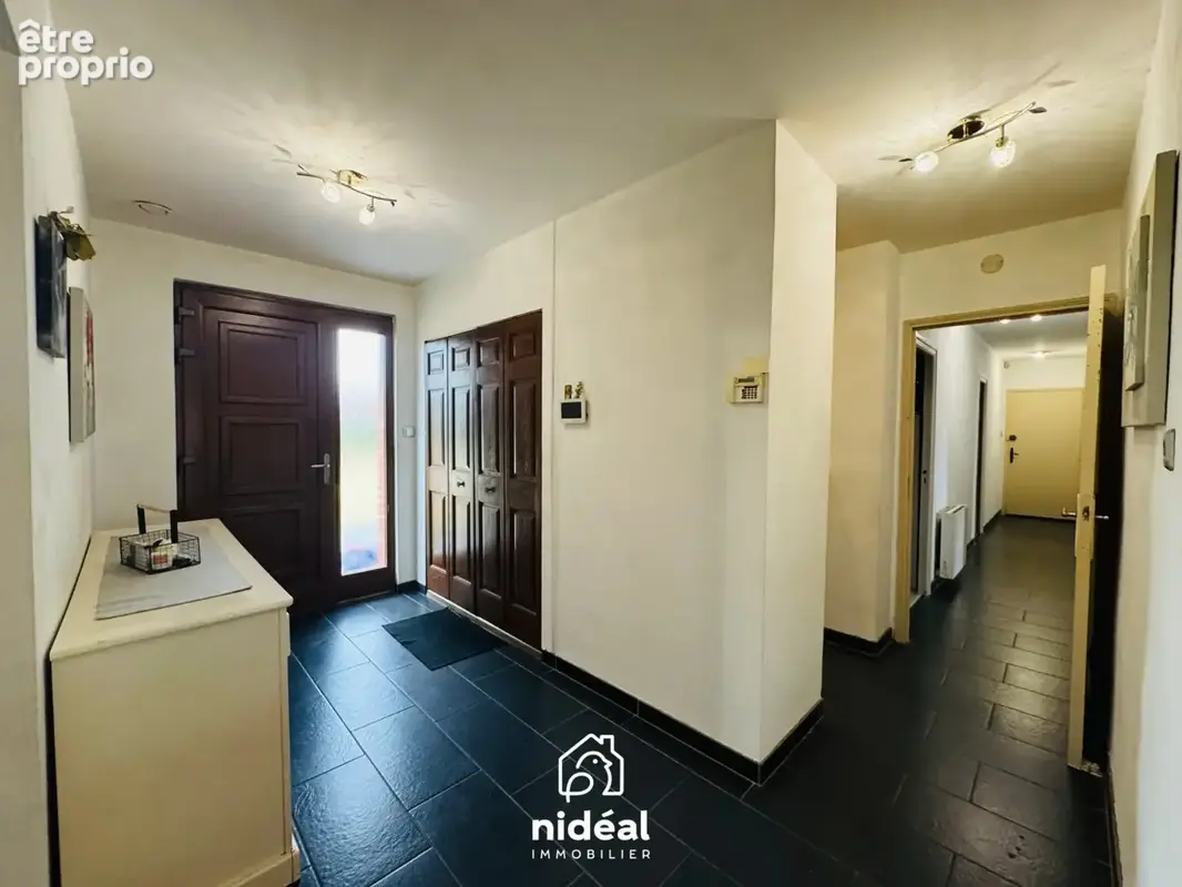 Maison 134 m² à Feignies  - photo 3