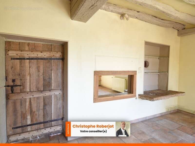 Maison Familiale ATYPIQUE en pierres située entre Chalon sur Saône et Beaune dans un havre de paix de 1700m2 et plus - photo 9