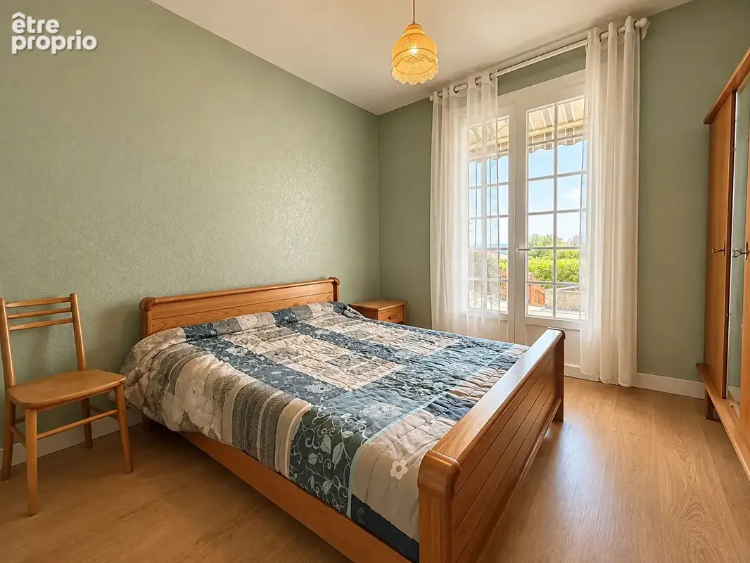 Maison 140m² à galgon - photo 4